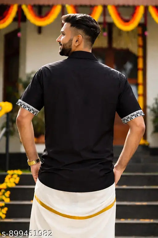 Traditional Kerala Mural Art Printed Men's Half Sleeve Shirt- White Kathakali Half Sleeve Shirt